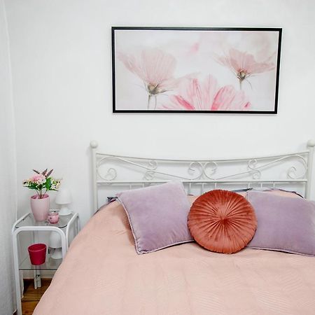 Tik Tak Apartman Subotica Esterno foto