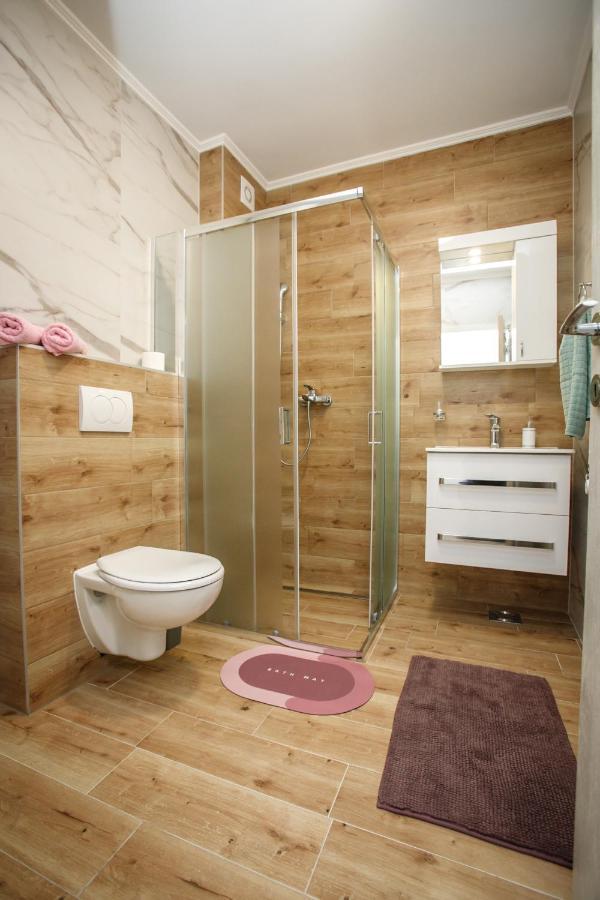 Tik Tak Apartman Subotica Esterno foto