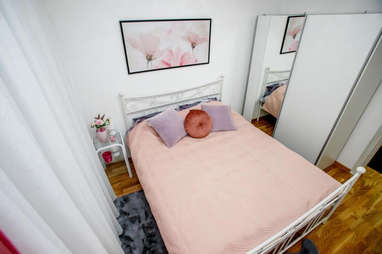 Tik Tak Apartman Subotica Esterno foto