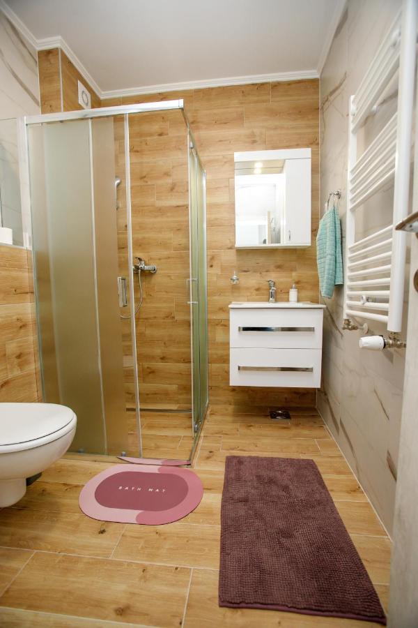 Tik Tak Apartman Subotica Esterno foto